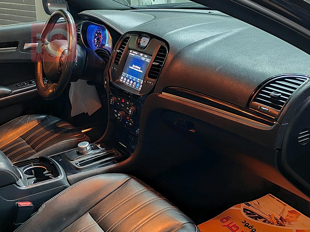 Chrysler 300